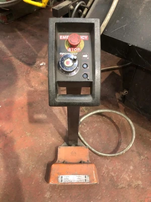 USED 1995 AMADA, MADE IN FRANCE PROMCAM APX 103