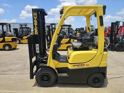 Used 2017 HYSTER H30FT Misc Forklifts Illinois US | Somerset Equipment Sales #1542827