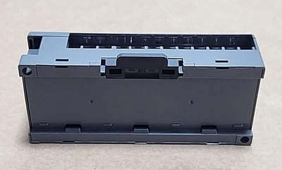 USED KEYENCE KV-R8R