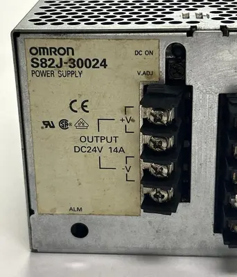 USED OMRON S82J-30024