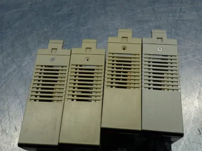 USED OMRON C200HID212