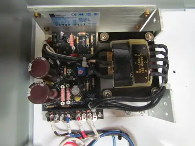 Sola Hoffman SLS-24-024T 1614CH 24VDC Regulated Power Supply in enclosure panel