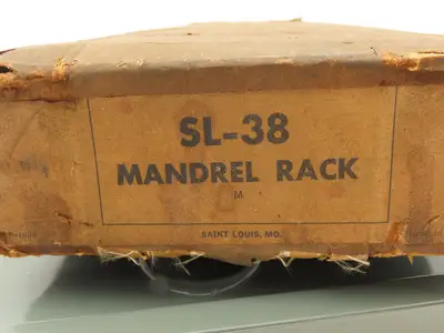 Sunnen SL-38 Honing Machine Mandrel Rack & Drain Pan 8-Hole 1.5" Shank Dia
