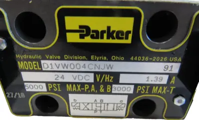 NEW PARKER D1VW004CNJW HYDRAULIC VALVE 24VDC