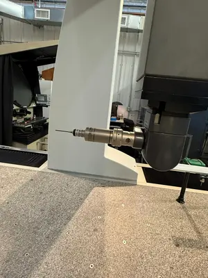 2013 HEXAGON DEA Global 20.40.15 Coordinate Measuring Machines | Machnet (6)