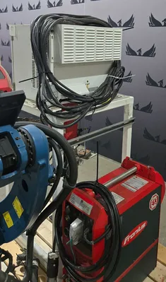 USED 2020 FANUC ArcMate 120iD + R-30iB PLUS + TPS 400i