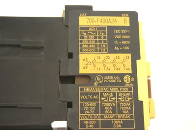 NEW ALLEN BRADLEY 700-F400A24 CONTROL RELAY 700F400A24