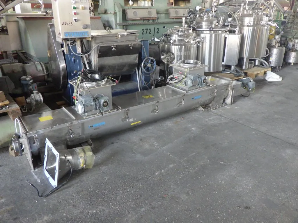 USED VAN BEEK BV TR300