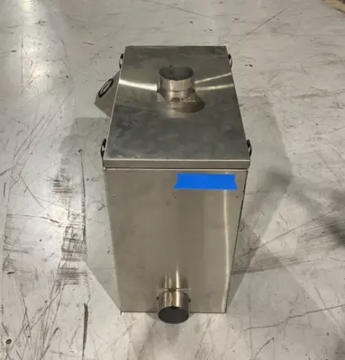 USED FUMEX HIGH-CAPACITY PRE-FILTER UNIT, STAINLESS STEEL