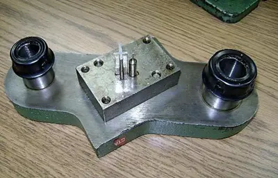 0657-390 Die Set to Make Small Religious Cross