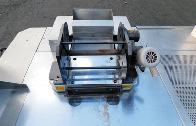 USED VE TRA CO POWDER PRESS CP 24