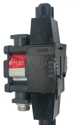 NEW PARKER D1VHW4CNYCF6 SOLENOID VALVE 120/110V 60/50HZ