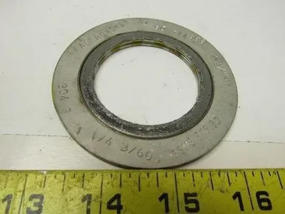 Leader 336714 Metallic Spiral Wound Pipe Gasket 1-1/4" 3/600# Lot of 24
