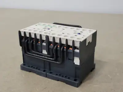 NEW SCHNEIDER ELECTRIC LP2K0601BD