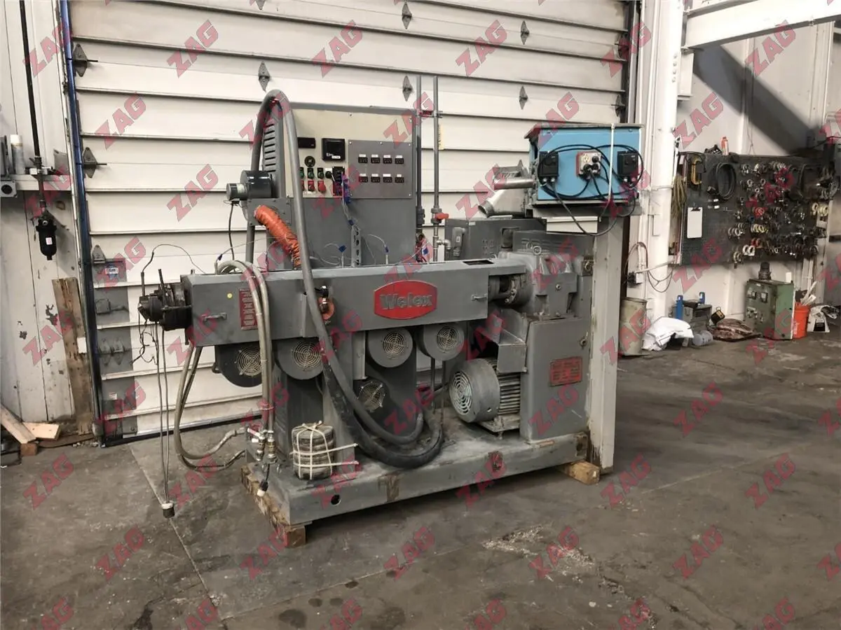 2.0" Welex, 30:1 L/D Ratio, Vented Barrel, 25 HP AC Motor