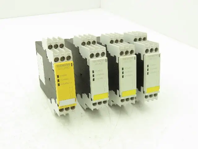 Siemens 3TK2824-1BB40 Sirius Safety Relay Control Lot of 4