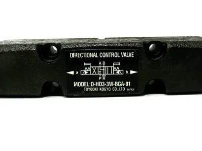 NEW TOYOOKI D-HD3-3W-BGA-01 DIRECTIONAL CONTROL VALVE DHD33WBGA01