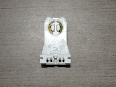 NEW LEGRAND 13057-UN