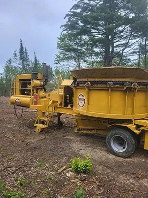 Used 1990 WHO P-12; 56 SHD Forestry Grinders Florida US | Rockwood Equipment Solutions #1464233