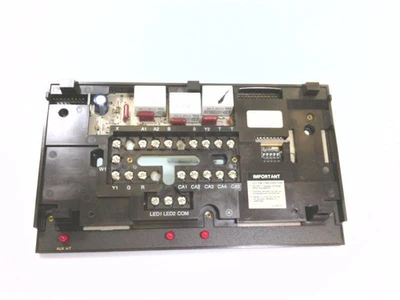 Honeywell Q7300F1017 Thermostat Subbase [New]
