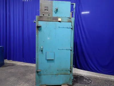 USED YOUNG & BERTKE CO YB753VM