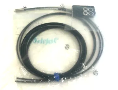 NEW OMRON E32-D11L PHOTOELECTRIC SENSOR E32D11L