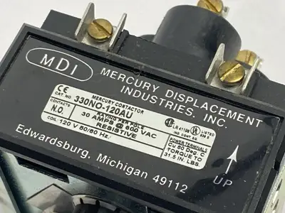 USED MDI DISPLACEMENT RELAY CONTACTOR 120V COIL 30A 600VAC