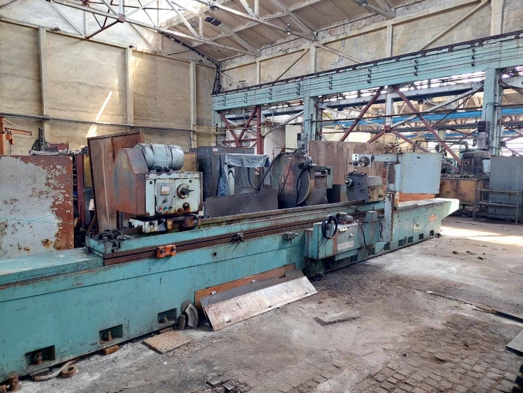 Used TOS _UNKNOWN_ Cylindrical Grinders Including Plain & Angle Head | TBS Machines #539515