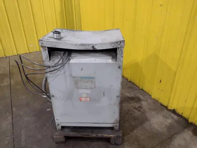 51 KVA CHALLENGER 460 DELTA <--> 460y/266 ELECTRICAL VOLTAGE TRANSFORMER : YOBRO 25138