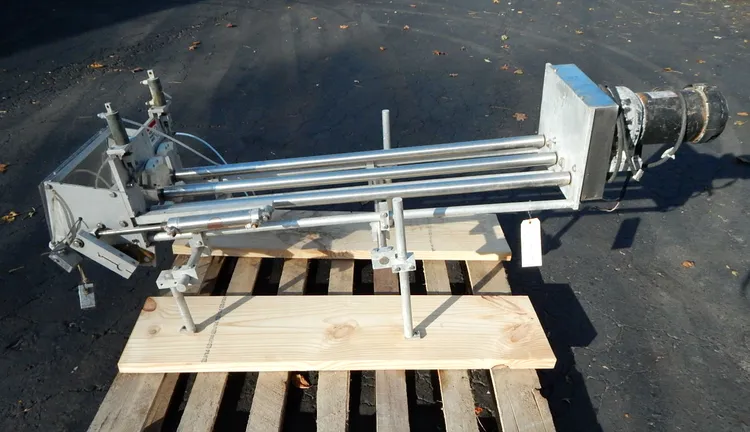 Used LID MAGAZINE PLACER 48 INCH LONG Cappers New Jersey US | Champion Trading Corporation #423305