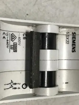 USED SIEMENS 5SX22C6