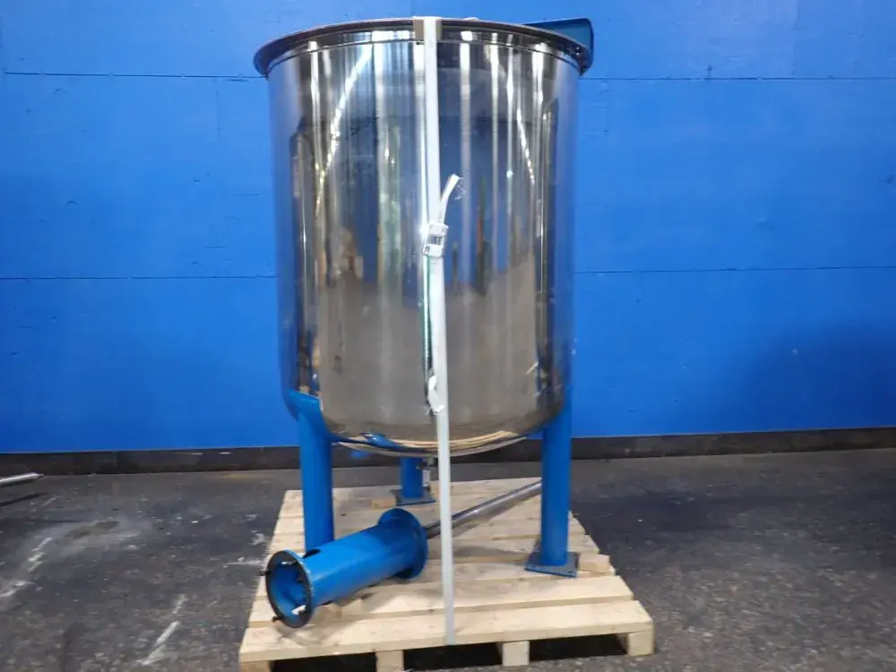400 Gallons S/s Tank W/agitator