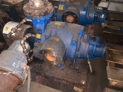 Nash Vacuum Pump Size SC 3/5 with base and motor