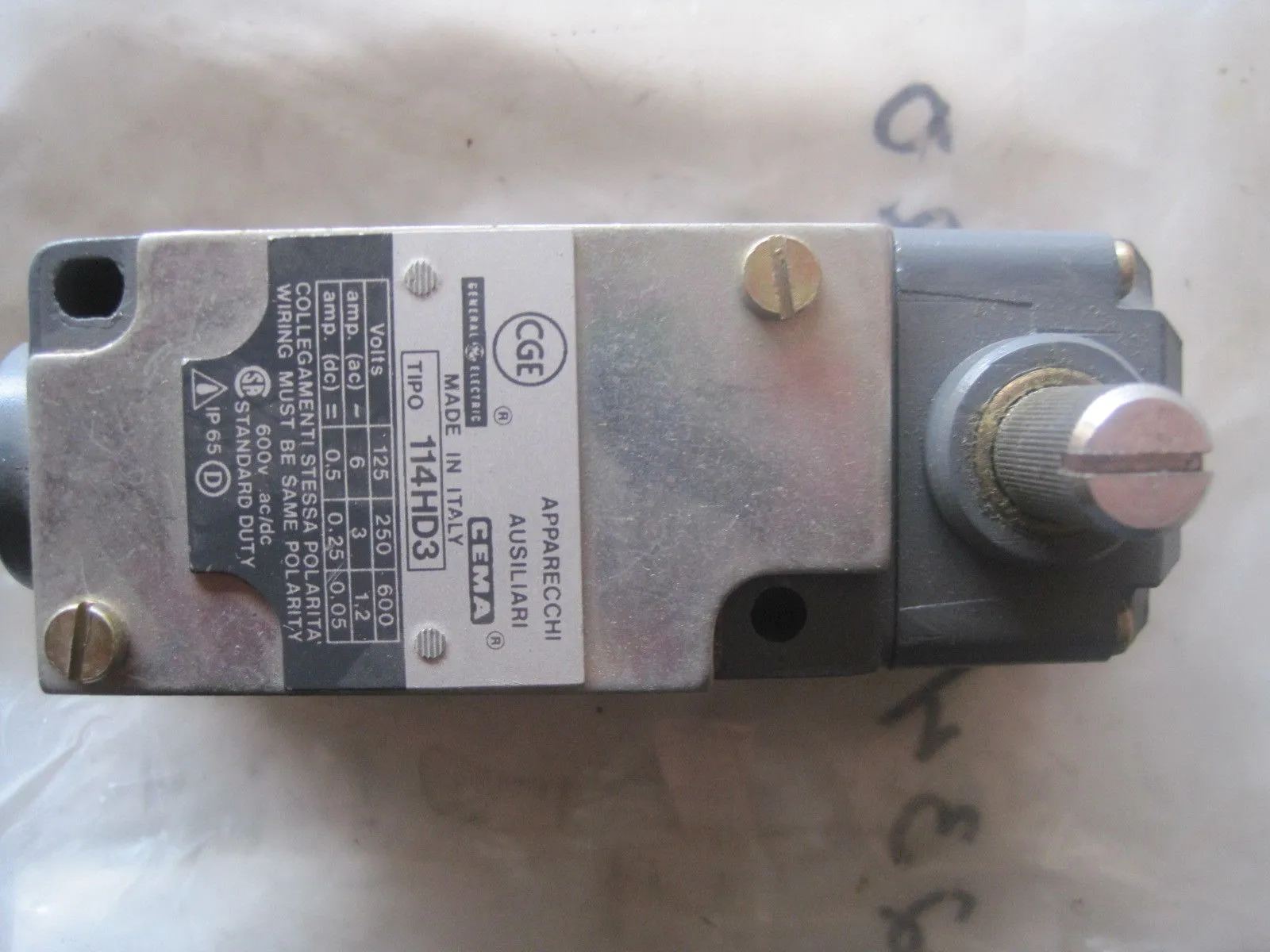 NEW GENERAL ELECTRIC 114HD3 LIMIT SWITCH