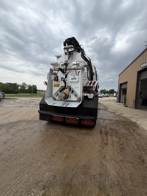 2019 TORNADO F4 Hydro Excavator | VacSource (4)