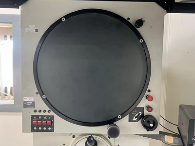 USED 1994 Gage-Master SERIES 89, QC 2000 DRO, 4-POS. LENS TURRET