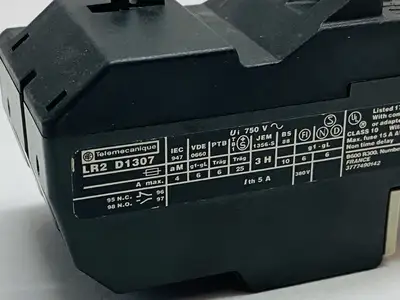 LR2D1307 | Telemecanique  Thermal Overload Relay 1.6A-2.5A - Used