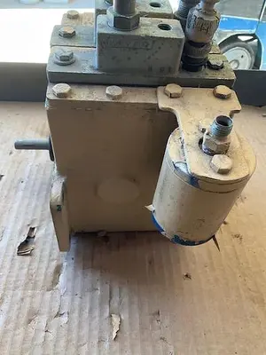 Ariel FF Lube Box Casting# 906051
