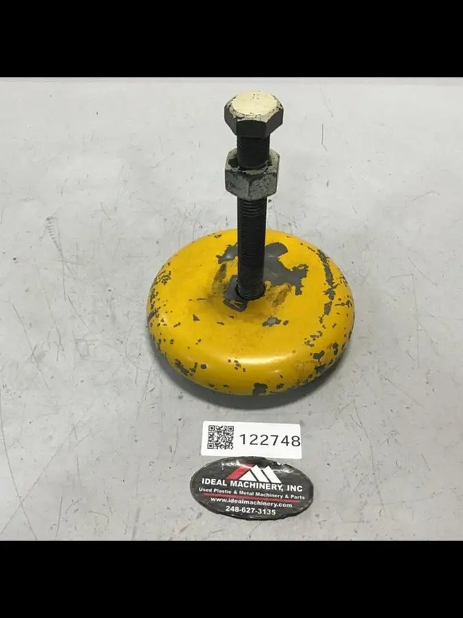 USED METAL FABRICATOR LEVELING PAD