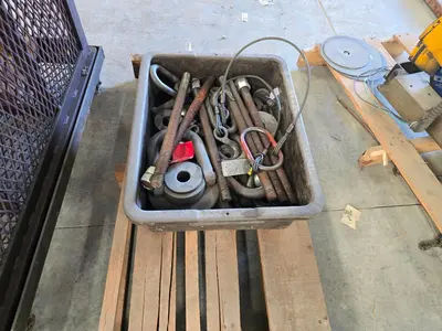 Used _UNKNOWN_ _UNKNOWN_ Circuit Breakers Indiana US | Myron Bowling Auctioneers Inc #1503987