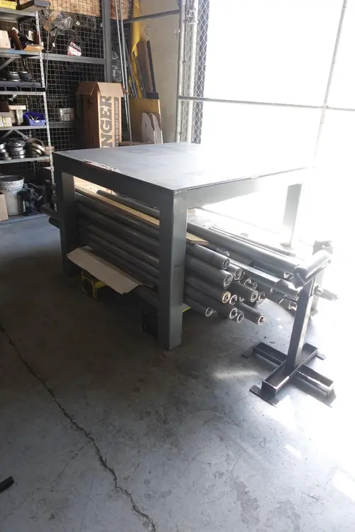 Used _UNKNOWN_ _UNKNOWN_ Welding Tables California US | Capital Recovery Group #1546031