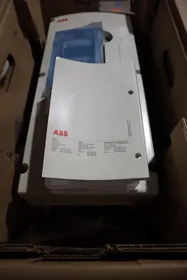 ABB ACS800-U1-0009-5+B056+P901 AC Drive 7.5 HP 5.5 kW STK 1529CC