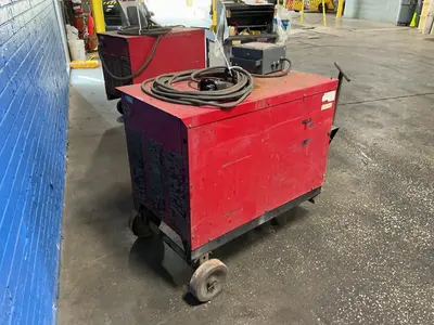 Used LINCOLN ELECTRIC IDEALARC DC600 Arc Welders Ohio US | HGR 24 #1333776
