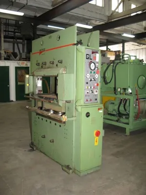 USED 1990 ITALPRESSE GL-90
