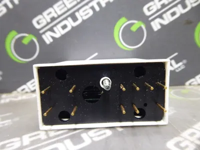 Opto 22 G4 AD3 Analog Input Relay 4 - 20 MA 28 VDC New NIB