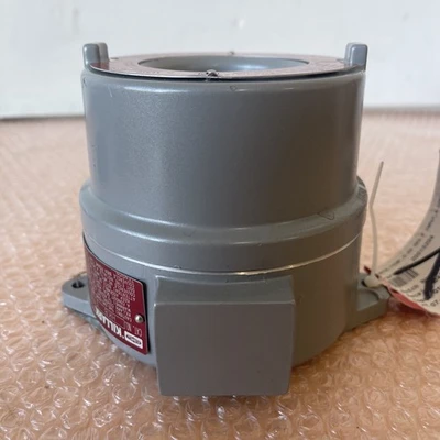 NEW Hubbell HKGL-1007