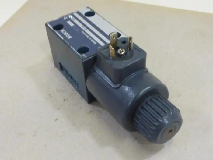 USED BOSCH 0 810 091 227
