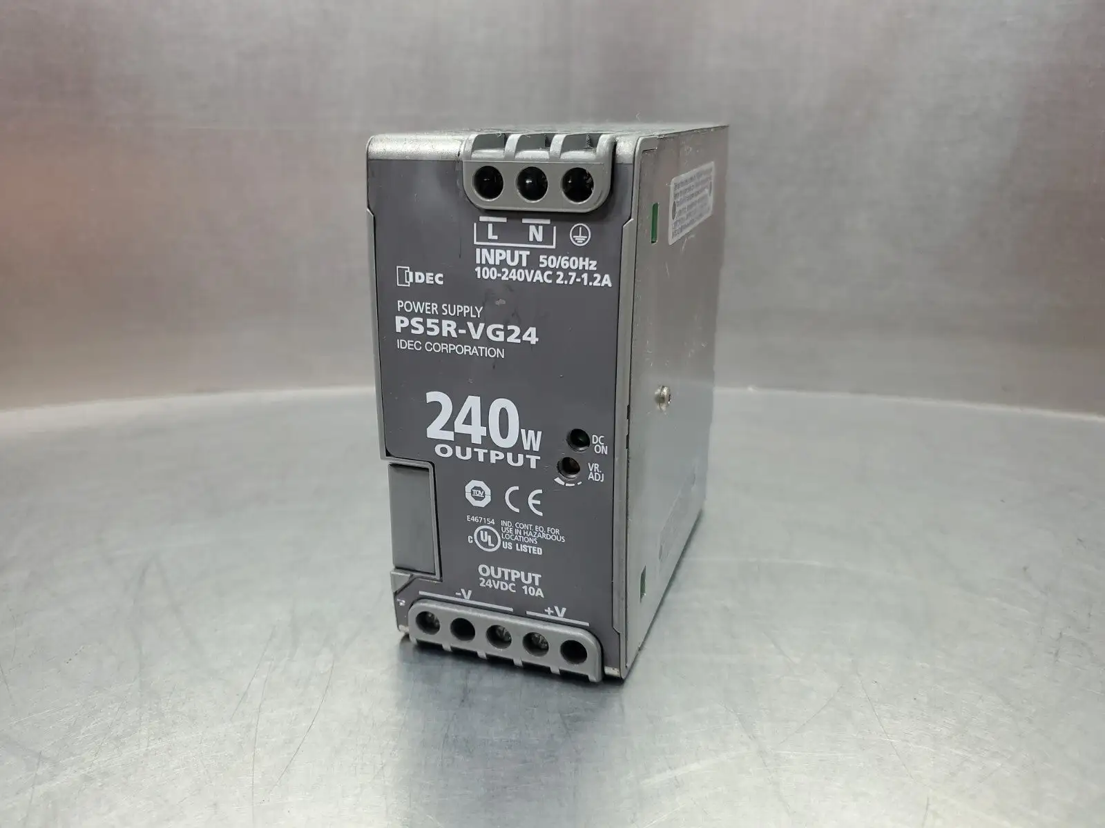 IDEC PS5R-VG24 24VDC 10A 240W Power Supply. 4D-1