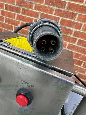 USED FRISTAM FPX732-165 CENTRIFUGAL PUMP W/STAINLESS 7 1/2 HP MOTOR, 480V, CONTROLLER
