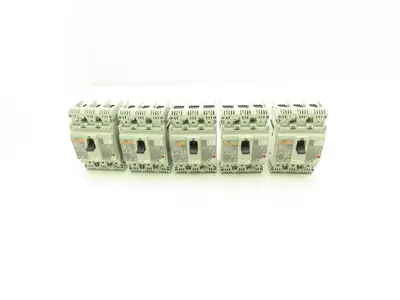 Fuji Electric BW50RAGU-3P005 3-Pole Auto Circuit Breaker 5A 500V 3Ph Lot of 5